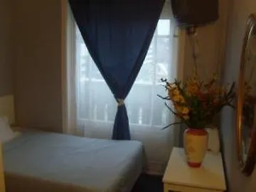 Hotel De Londres